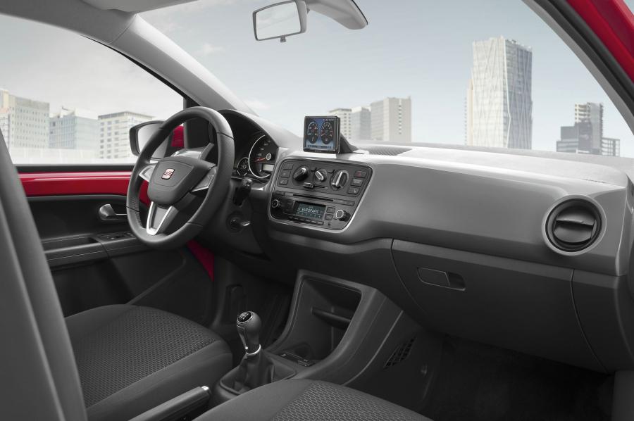  Seat Mii 2011 года  (фото 6 из 120)